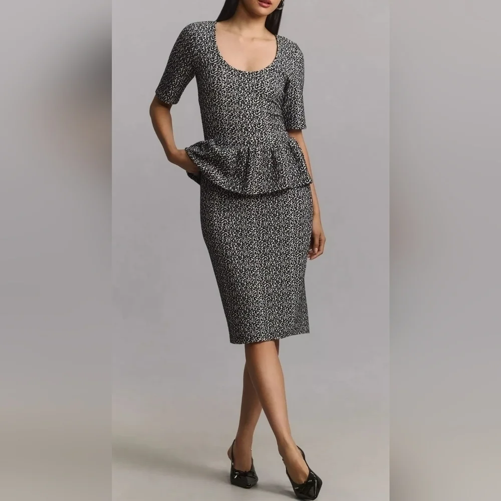 Maeve Anthropologie Knee-Length Pencil Skirt |  Black Pattern Animal Print